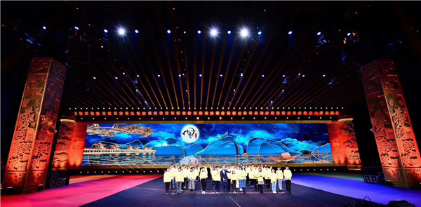 第二届国际诗歌节活动现场图3